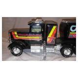 Nylint Freightliner Overnight Tanker Express.