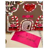 Betsey Johnson AWESOME Kitsch Gingerbread House Handbag ~ NEW / Betsey Johnson Kitsch Gingerbread House Christmas Crossbody Bag