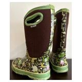 Gently Used Gils Bogs Boots Zoo Classic Design