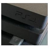 Playstation 4 with Controller J20H096