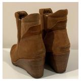 Sorell Wedge Boots Size 10