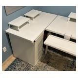 Reconfigurable Desk