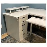 Reconfigurable Desk