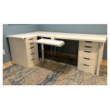 Reconfigurable Desk