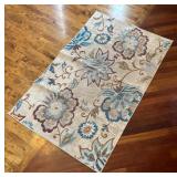 Fine Floral Leevan Rug