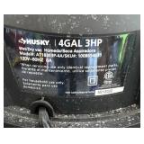 Husky 4 Gallon Wet / Dry Vacuum