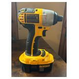 DeWalt DC825 Cordless Impact Driver and DeWalt DCD950 Cordless Drill Driver Hammer Drill