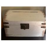 Pretty Lot of Home Decor