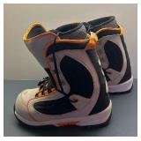 AXIS Snowboard / Mens Boots Size 10