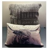 Neutral Accent / Toss Pillows