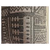 Neutral Accent / Toss Pillows