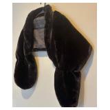 Beautiful Black Faux Fur (Polyester) Shawl Made in China