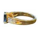 18K Gold Ring with Sapphire and Diamonds
