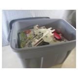 (F-1) Tote Full of Kids Toys and Bo...