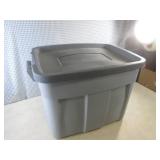 (F-1) Tote Full of Kids Toys and Bo...