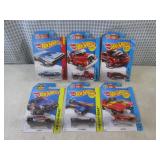 (G-1) Assorted Hot Wheels in Packag...