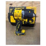 DEWALT DCD794D1 ATOMIC 20-Volt Lithium-Ion Cordless Compact 1/2 in. Drill/Driver Kit with 2.0Ah Battery, Charger and Bag - B159