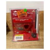 MILWAUKEE 48-59-2420 M12 12-Volt Lithium-Ion Compact Battery Pack 2.0Ah and Charger Starter Kit - A79