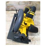 DEWALT DCS578 FLEXVOLT 60V MAX Cordless Brushless 7-1/4 in. Circular Saw with Brake (Tool Only) - B269