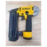 DEWALT Lot of 2 DWFP12233 18-Gauge Pneumatic Brad Nailers - D198