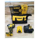 DEWALT DCF809D1 ATOMIC 20V Max Lithium-Ion Brushless Cordless Compact 1/4 in. Impact Driver Kit with 2.0Ah Battery, Charger and Bag - B159