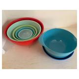Colorful Nesting Mixing Bowls Set