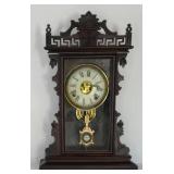 Vintage Welch Manufacturing Desk / Mantle Clock