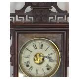 Vintage Welch Manufacturing Desk / Mantle Clock
