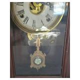 Vintage Welch Manufacturing Desk / Mantle Clock