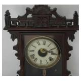Vintage Welch Manufacturing Desk / Mantle Clock
