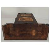 Vintage Welch Manufacturing Desk / Mantle Clock