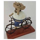 Gorditos de Rodo Padilla Arte Mexicano Figure + Metal Bike Decor