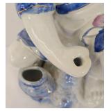 Vintage Chinese Porcelain Figure