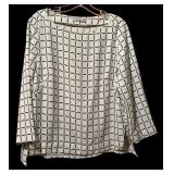 Lovely Long Sleeve Size Large Shirt