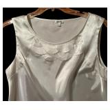 Sleeveless Shirt by Nicola Size Large