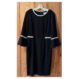 Stunning Calvin Klein 3/4 Sleeve Sheath Dress Size 12