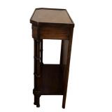 Vintage Faux Bamboo End Table / Accent Table