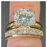 2.48 Carats Round Brilliant Diamond Ring with VS2 Clarity
