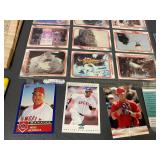 Vintage Comic Magazines & Mixed Trading Cards Lot