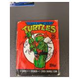 Vintage Comic Magazines & Mixed Trading Cards Lot