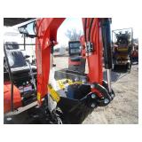 AGT Agrotk NT20K Mini Excavator Kubota Diesel, Side Swing Boom, Hydraulic Thumb