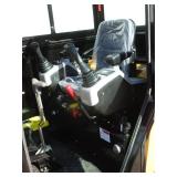 AGT Industrial QNT30 Excavator w/Kubota Diesel, Side Swing Boom, Hydraulic Thumb