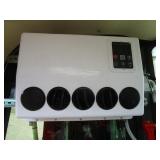 AGT Industrial QK18RXS-C Mini Excavator w/Side Swing Boom, Hydraulic Thumb, Enclosed Cab w/AC