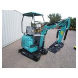 AGT Industrial QK16R Mini Excavator w/Hydraulic Thumb