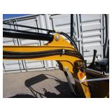 AGT Industrial MX12R Mini Excavator