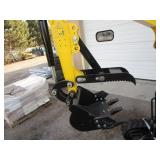 AGT Industrial QH12R Mini Excavator