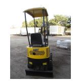 AGT Industrial QH12R Mini Excavator