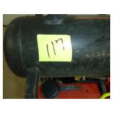 Milwaukee Portable Compressor 18v