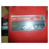Milwaukee Portable Compressor 18v