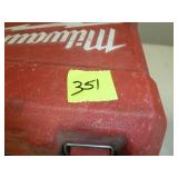 Milwaukee Charger M12-M18, 3.0 Battery